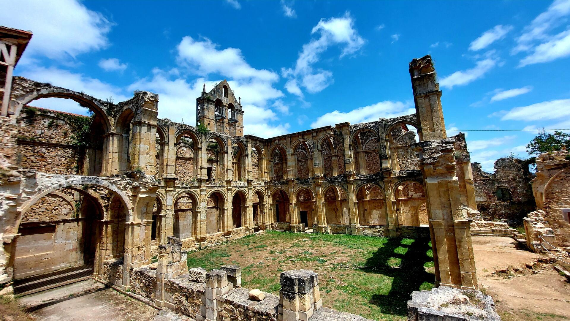 Monasterio de Santa María de Rioseco